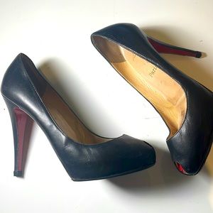christian louboutin size 8